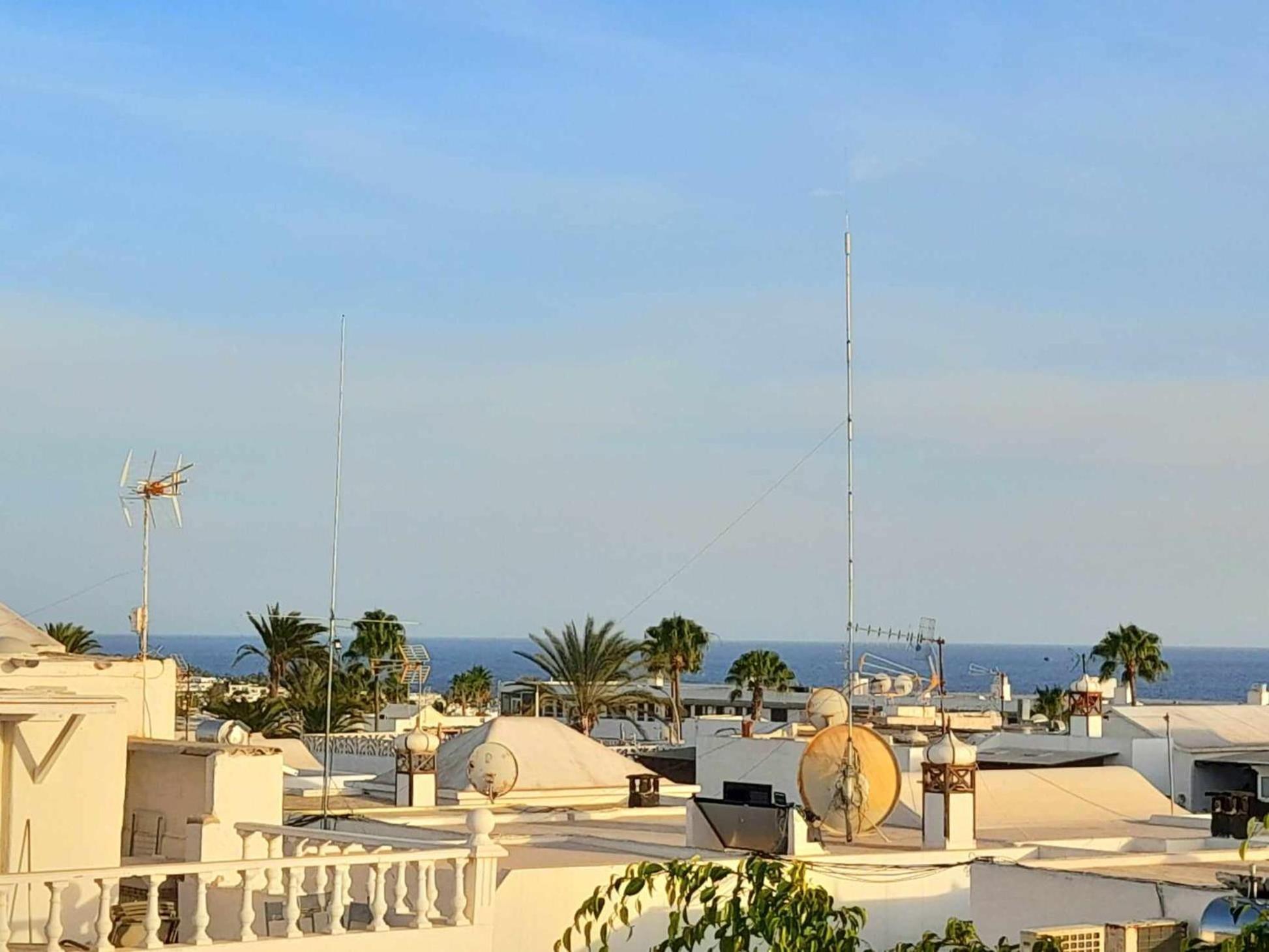 Apartment Vincent, Cozy And Sunny Over The Rooftops بويرتو ذيل كارمين المظهر الخارجي الصورة